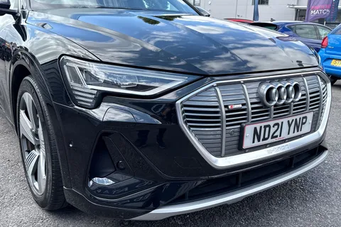 ND21YNP Audi e-tron 55 S line Sportback Auto quattro 5dr 95kWh Thumbnail #9