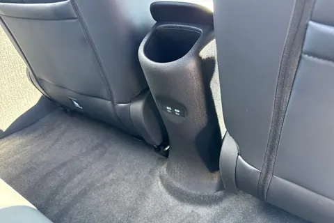 DS25UAU BYD Dolphin 60.48kWh Comfort Auto 5dr Thumbnail #29