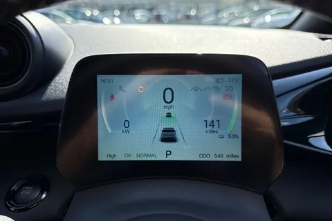 DS25UAU BYD Dolphin 60.48kWh Comfort Auto 5dr Thumbnail #32