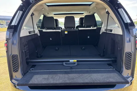 Land Rover Discovery 3.0 D350 MHEV Dynamic HSE Auto 4WD Euro 6 (s/s) 5dr Thumbnail #32