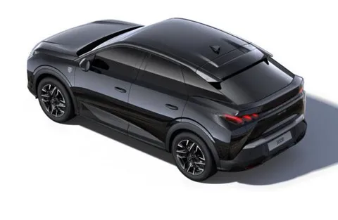 2 of 3 for PEUGEOT 3008 1.2 Hybrid 136 GT 5dr e-DSC6