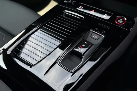 Audi A6 E-Tron Avant 100kWh Edition 1 Auto quattro 5dr Thumbnail #23