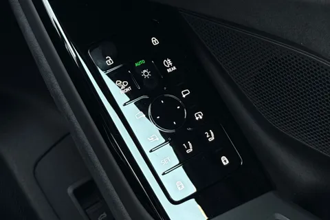 Audi A6 E-Tron Avant 100kWh Edition 1 Auto quattro 5dr Thumbnail #36