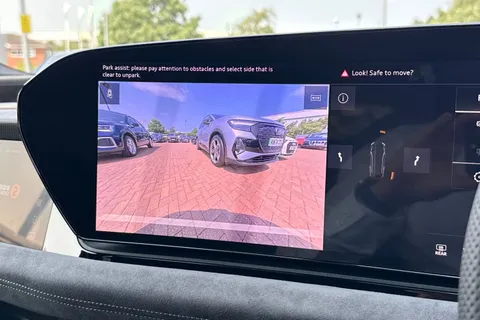 Audi A6 E-Tron Avant 100kWh Edition 1 Auto quattro 5dr Thumbnail #37