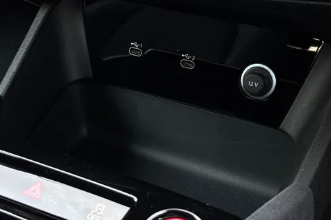 Audi A6 E-Tron Avant 100kWh Edition 1 Auto quattro 5dr Thumbnail #42