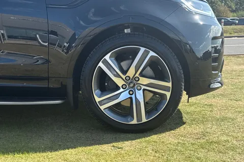 Land Rover Discovery 3.0 D350 MHEV Dynamic HSE Auto 4WD Euro 6 (s/s) 5dr Thumbnail #9