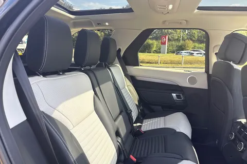 Land Rover Discovery 3.0 D350 MHEV Dynamic HSE Auto 4WD Euro 6 (s/s) 5dr Thumbnail #13