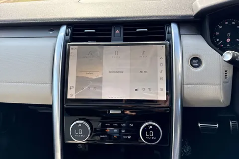 Land Rover Discovery 3.0 D350 MHEV Dynamic HSE Auto 4WD Euro 6 (s/s) 5dr Thumbnail #21