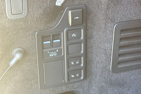 Land Rover Discovery 3.0 D350 MHEV Dynamic HSE Auto 4WD Euro 6 (s/s) 5dr Thumbnail #33