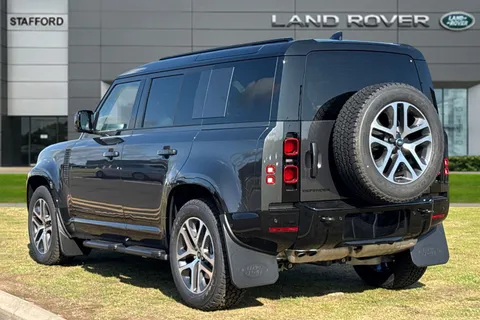 Land Rover Defender 110 3.0 D350 MHEV X-Dynamic HSE Auto 4WD Euro 6 (s/s) 5dr Thumbnail #3