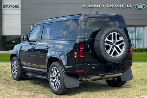  Land Rover Defender 110 3.0 D250 MHEV X-Dynamic SE Auto 4WD Euro 6 (s/s) 5dr Thumbnail #3