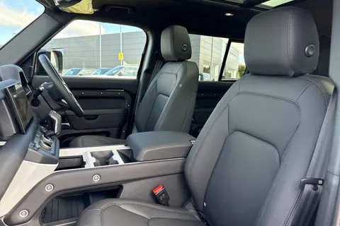  Land Rover Defender 110 3.0 D250 MHEV X-Dynamic SE Auto 4WD Euro 6 (s/s) 5dr Thumbnail #12