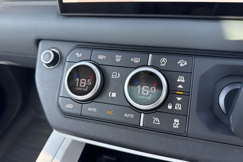  Land Rover Defender 110 3.0 D350 MHEV X-Dynamic HSE Auto 4WD Euro 6 (s/s) 5dr Thumbnail #20