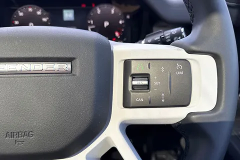  Land Rover Defender 110 3.0 D250 MHEV X-Dynamic SE Auto 4WD Euro 6 (s/s) 5dr Thumbnail #19