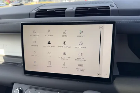  Land Rover Defender 110 3.0 D250 MHEV X-Dynamic SE Auto 4WD Euro 6 (s/s) 5dr Thumbnail #21