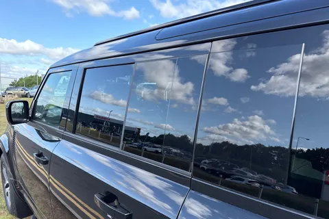  Land Rover Defender 110 3.0 D250 MHEV X-Dynamic SE Auto 4WD Euro 6 (s/s) 5dr Thumbnail #26