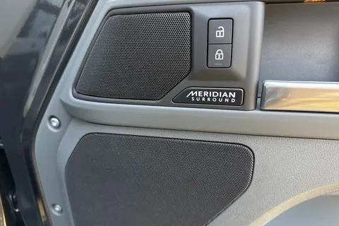  Land Rover Defender 110 3.0 D350 MHEV X-Dynamic HSE Auto 4WD Euro 6 (s/s) 5dr Thumbnail #28