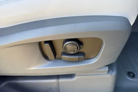  Land Rover Defender 110 3.0 D350 MHEV X-Dynamic HSE Auto 4WD Euro 6 (s/s) 5dr Thumbnail #29