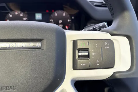  Land Rover Defender 110 3.0 D250 MHEV X-Dynamic SE Auto 4WD Euro 6 (s/s) 5dr Thumbnail #31