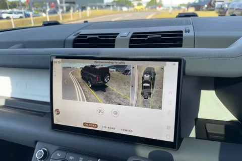  Land Rover Defender 110 3.0 D350 MHEV X-Dynamic HSE Auto 4WD Euro 6 (s/s) 5dr Thumbnail #35