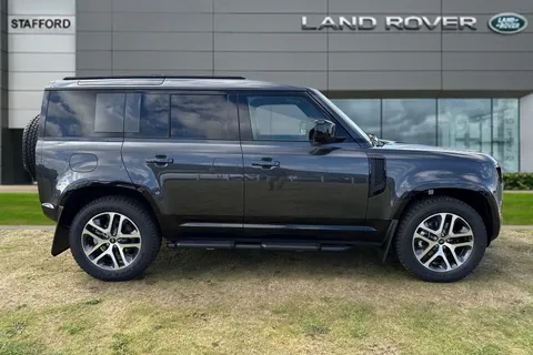 Land Rover Defender 110 3.0 D250 MHEV X-Dynamic SE Auto 4WD Euro 6 (s/s) 5dr Thumbnail #6