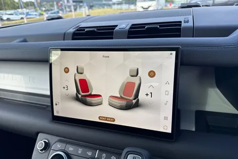 Land Rover Defender 110 3.0 D250 MHEV X-Dynamic SE Auto 4WD Euro 6 (s/s) 5dr Thumbnail #32