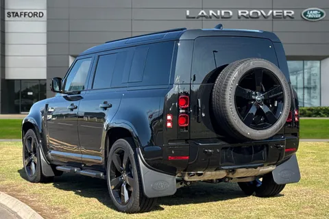  Land Rover Defender 110 3.0 D250 MHEV X-Dynamic HSE Auto 4WD Euro 6 (s/s) 5dr Thumbnail #3