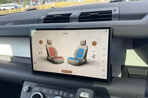  Land Rover Defender 110 3.0 D250 MHEV X-Dynamic HSE Auto 4WD Euro 6 (s/s) 5dr Thumbnail #29