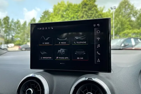 PJ25DPZ Audi Q2 S line 30 TFSI 116 PS 6-speed Thumbnail #17