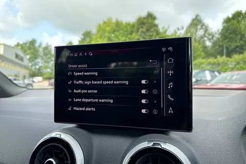 PJ25DPZ Audi Q2 S line 30 TFSI 116 PS 6-speed Thumbnail #58