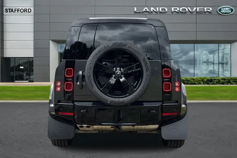  Land Rover Defender 110 3.0 D250 MHEV X-Dynamic HSE Auto 4WD Euro 6 (s/s) 5dr Thumbnail #7