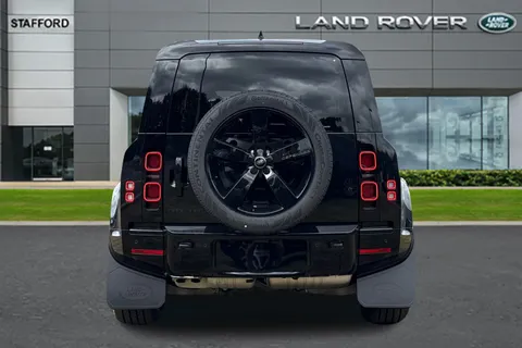  Land Rover Defender 110 3.0 D250 MHEV X-Dynamic HSE Auto 4WD Euro 6 (s/s) 5dr Thumbnail #7