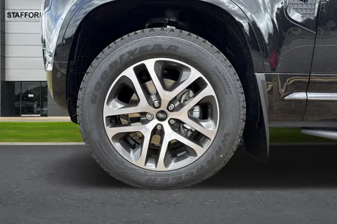  Land Rover Defender 110 3.0 D250 MHEV X-Dynamic SE Auto 4WD Euro 6 (s/s) 5dr Thumbnail #9