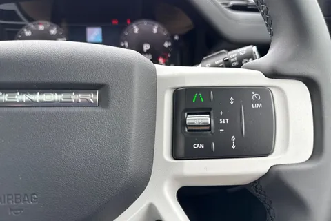  Land Rover Defender 110 3.0 D250 MHEV X-Dynamic SE Auto 4WD Euro 6 (s/s) 5dr Thumbnail #19