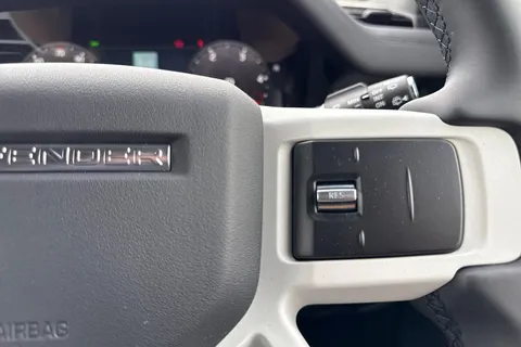  Land Rover Defender 110 3.0 D250 MHEV X-Dynamic SE Auto 4WD Euro 6 (s/s) 5dr Thumbnail #19