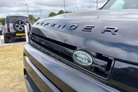  Land Rover Defender 110 3.0 D250 MHEV X-Dynamic HSE Auto 4WD Euro 6 (s/s) 5dr Thumbnail #22