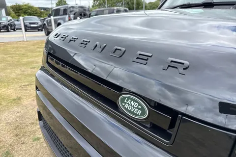  Land Rover Defender 110 3.0 D250 MHEV X-Dynamic SE Auto 4WD Euro 6 (s/s) 5dr Thumbnail #22