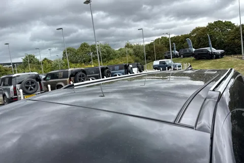  Land Rover Defender 110 3.0 D250 MHEV X-Dynamic SE Auto 4WD Euro 6 (s/s) 5dr Thumbnail #24