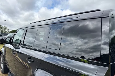  Land Rover Defender 110 3.0 D250 MHEV X-Dynamic SE Auto 4WD Euro 6 (s/s) 5dr Thumbnail #26