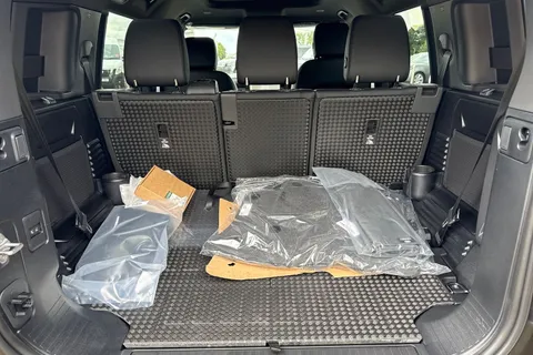  Land Rover Defender 110 3.0 D250 MHEV X-Dynamic SE Auto 4WD Euro 6 (s/s) 5dr Thumbnail #27