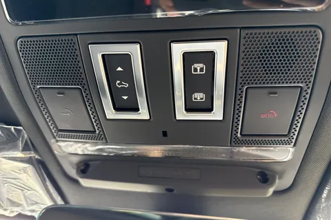  Land Rover Defender 110 3.0 D250 MHEV X-Dynamic SE Auto 4WD Euro 6 (s/s) 5dr Thumbnail #40