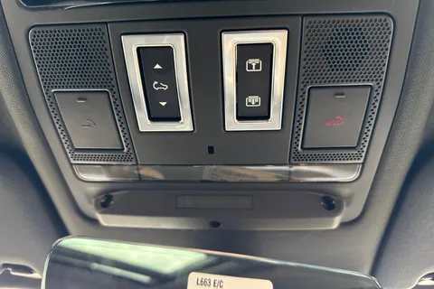  Land Rover Defender 110 3.0 D250 MHEV X-Dynamic HSE Auto 4WD Euro 6 (s/s) 5dr Thumbnail #39