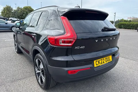 CK22OUL Volvo Xc40 1.5h T5 Twin Engine Recharge 10.7kWh R-Design Auto Euro 6 (s/s) 5dr Thumbnail #8
