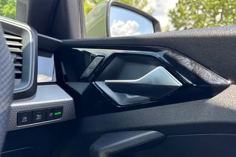 PJ25HVU Audi A1 S line 30 TFSI  116 PS 6-speed Thumbnail #53