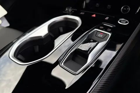 PJ25EZR Audi A6 Avant Avant Launch Edition TDI quattro 204 PS S tronic Thumbnail #55