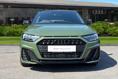 PJ25FYT Audi A1 Black Edition 25 TFSI 95 PS 5-speed Thumbnail #6