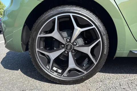 PJ25FYT Audi A1 Black Edition 25 TFSI 95 PS 5-speed Thumbnail #11