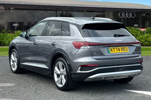 KT74REU Audi Q4 e-tron 125kW 35 55kWh S Line 5dr Auto [Leather] Thumbnail #3