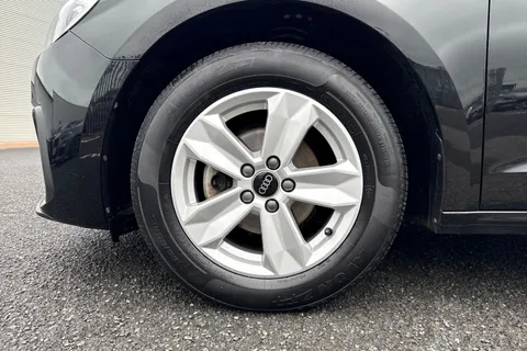 PY72FRF Audi A1 Technik 25 TFSI 95 PS 5-speed Thumbnail #10