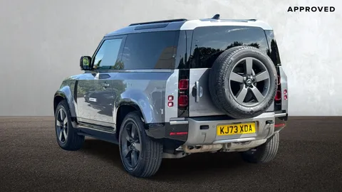 KJ73XDA Land Rover Defender 90 3.0 D250 X-Dynamic HSE 3dr Thumbnail #3